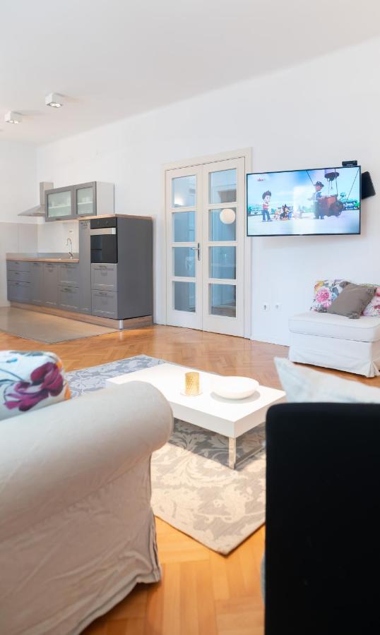 Franco'S Spacious Residence - Great Location Split Exterior foto